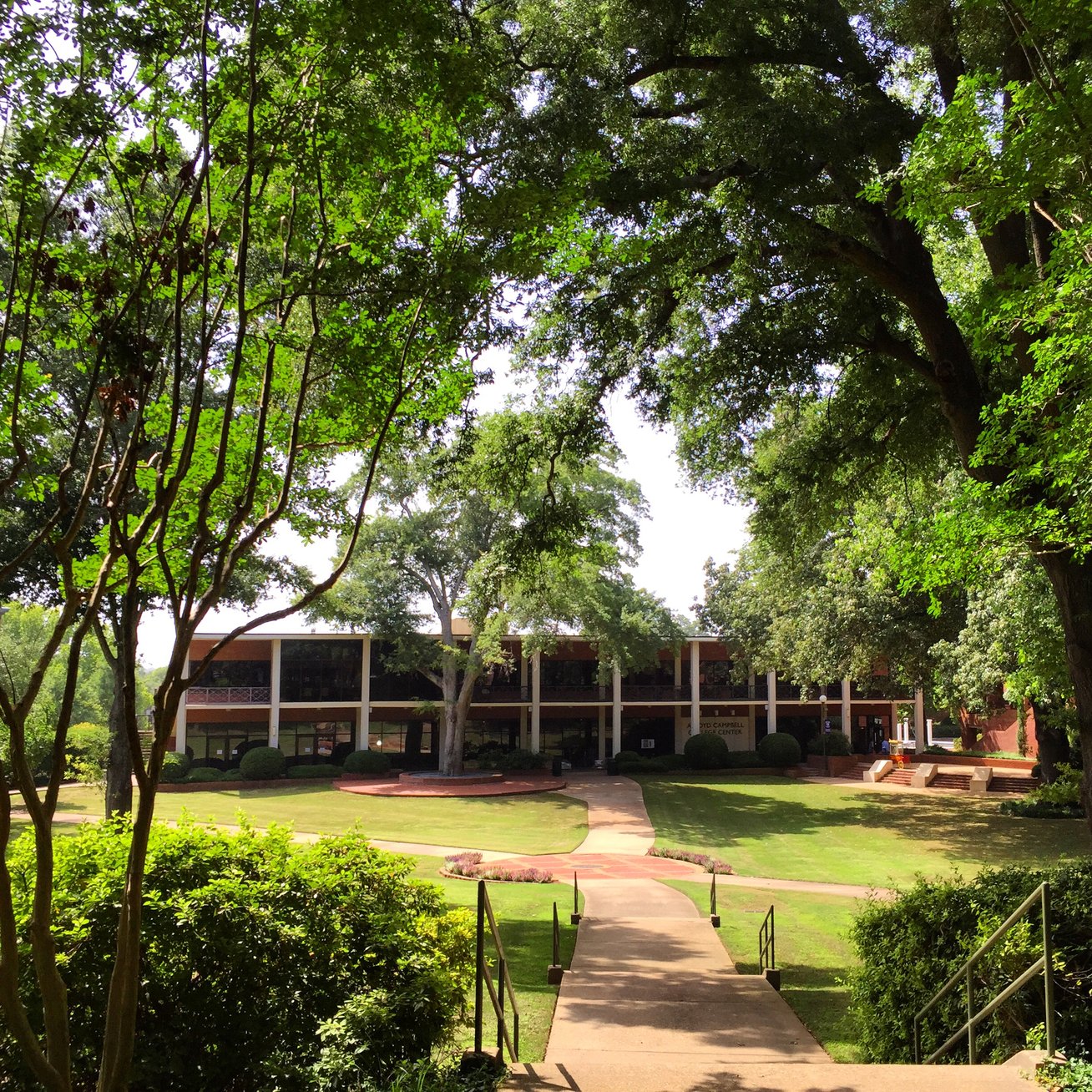 5 Things to See and Do on a Millsaps College Visit